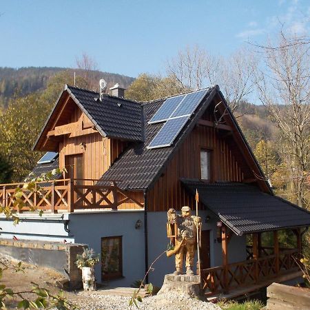 Villa U ponocného pod Ondřejníkem Frýdlant nad Ostravicí Esterno foto